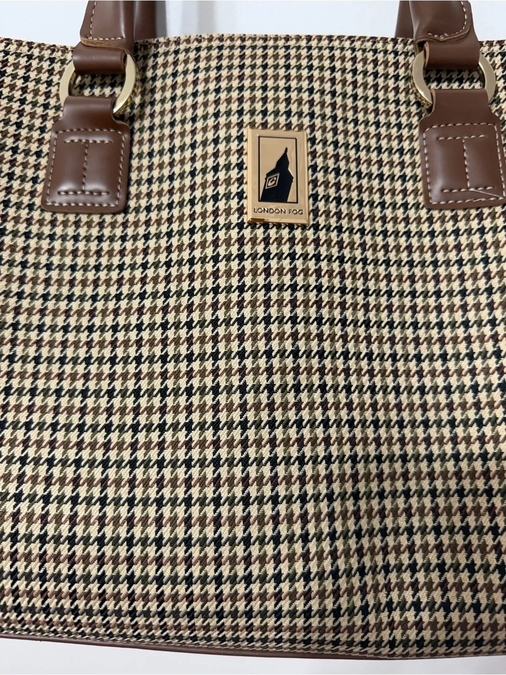 London Fog Duffel bag in brown check plaid Classic Houndstooth Satchel Handbag